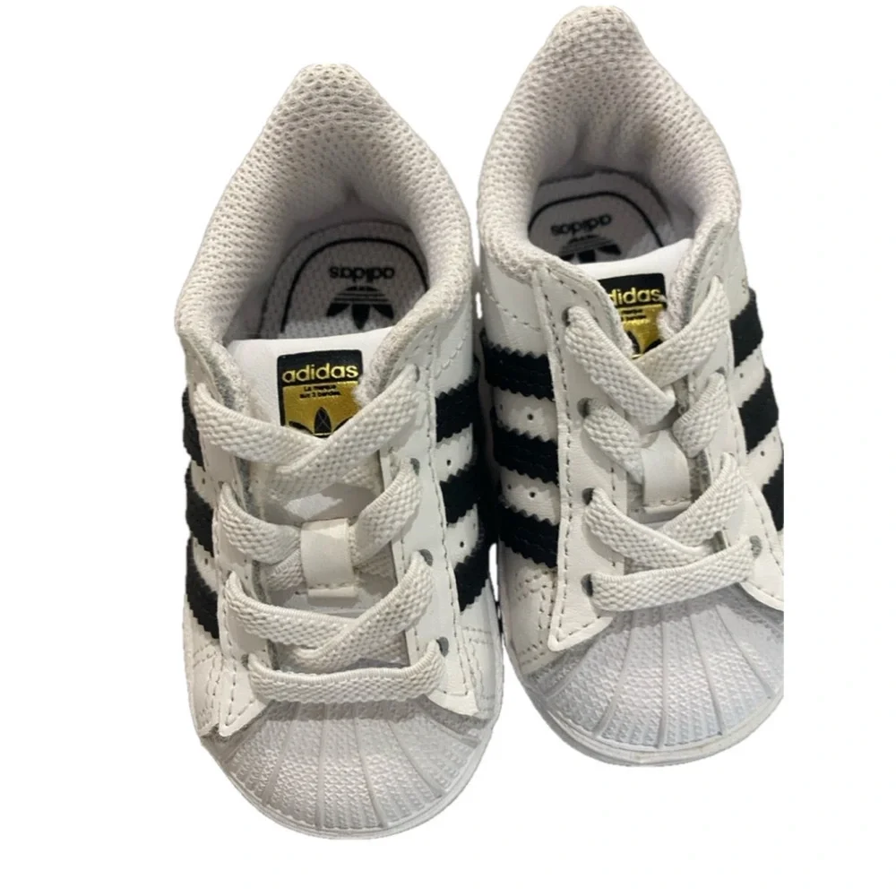 Baby Adidas Superstar Shoes White Black Size US 4K - Picture 4 of 8